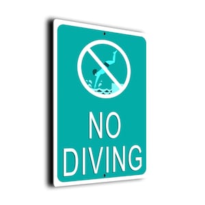 No Diving Sign: Weatherproof Pool Decor