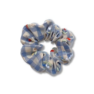 The Layla - Zero-Waste Gingham/Cherry Scrunchie