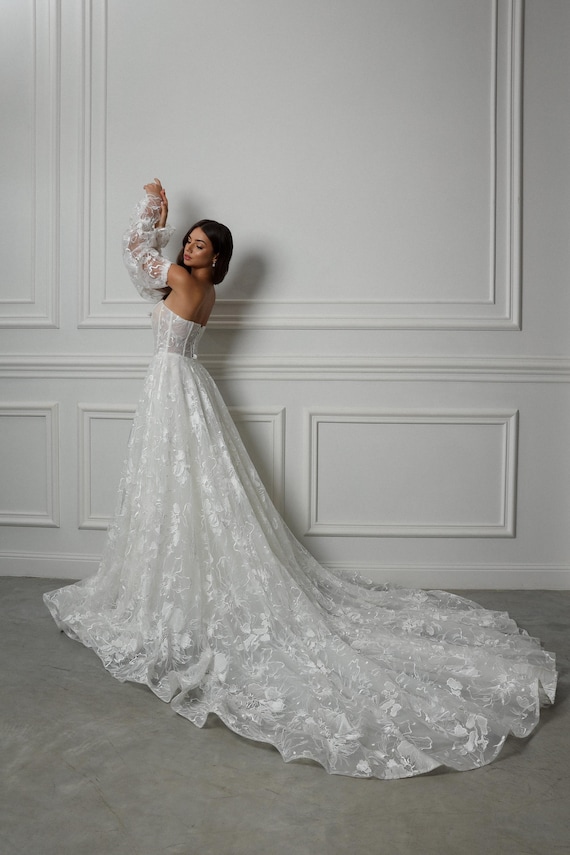 long sleeve wedding princess ball gown corset wedding dress Princess Illusion 3/4 Sleeve Lace Corset V Neckline Ball Wedding Gown 42