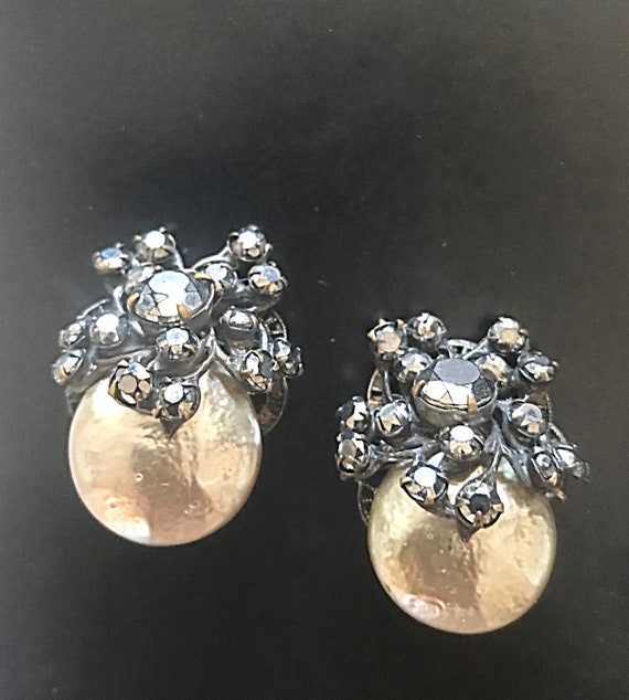 Miriam Haskell Vintage Rhinestone & Faux Pearl Ear