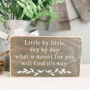Medium Free Standing Wood Burnt Plaque 'Hope for the best'
