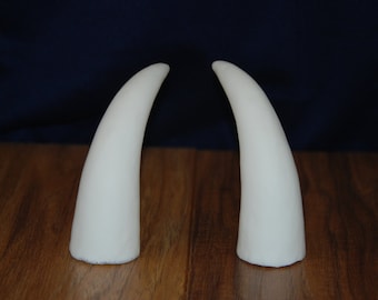 Solid Small Goat Horn Set/ Small Cosplay Goat Horns/ Small Costume Goat Horns/ Vegan Goat Horns (raw cast/ unpainted)