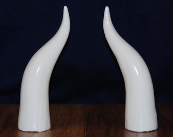 Medium Curved Horn Set/ Curved Cosplay Horns/ Curved Costume Horns (lightweight/ raw cast/ unpainted)