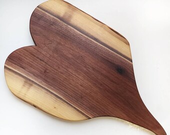 Wooden Heart Cutting Board - Live edge Charcuterie Board - Personalized Valentine's Gift For Him