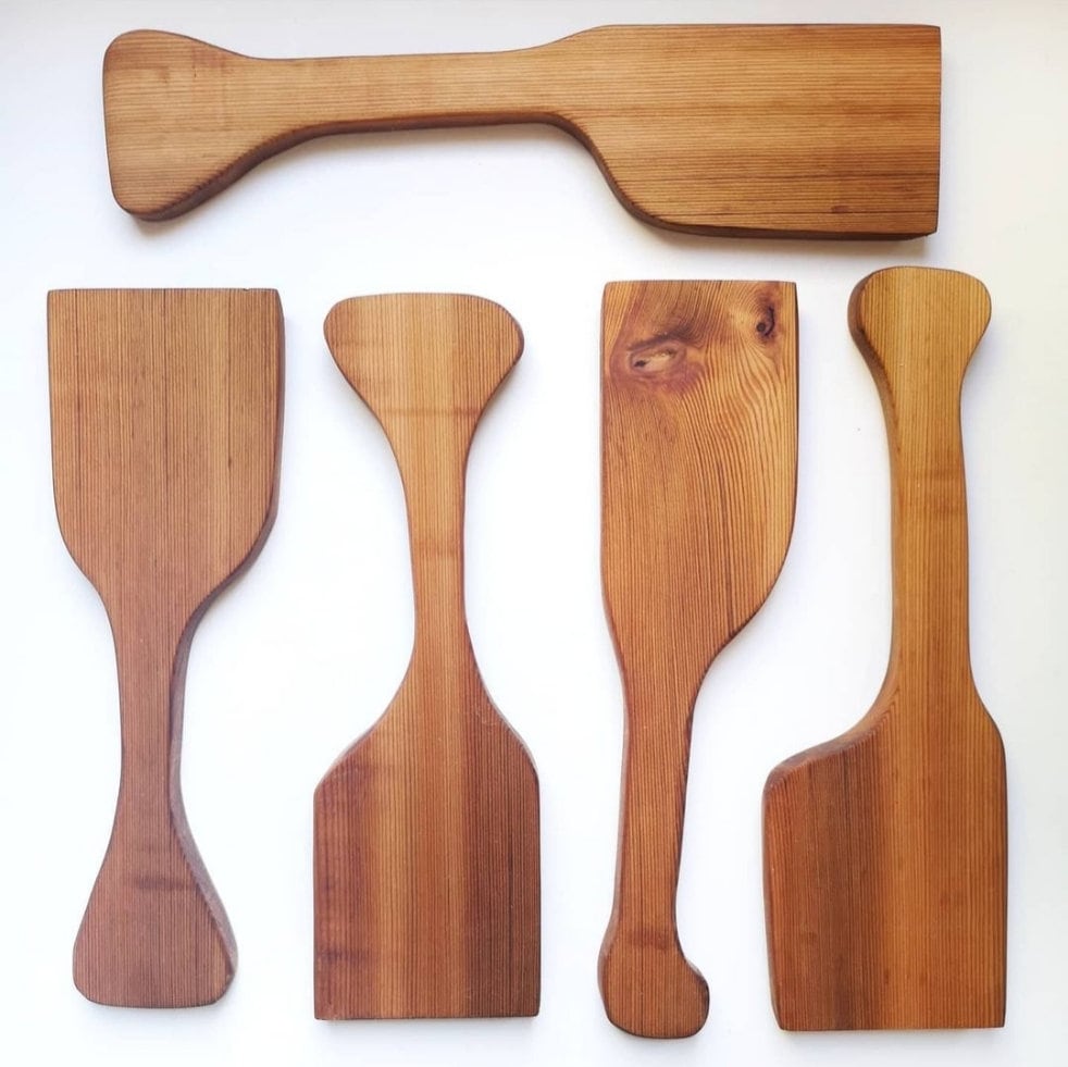 Wooden BBQ Scraper Cedar Scraper Grill Cleaner Gifts For Fathers