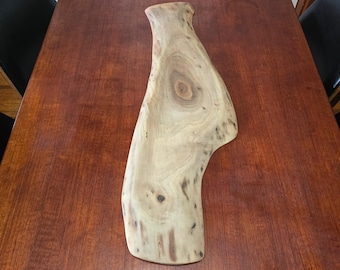 Live Edge Walnut Charcuterie Board: Personalized Wood Cutting Board