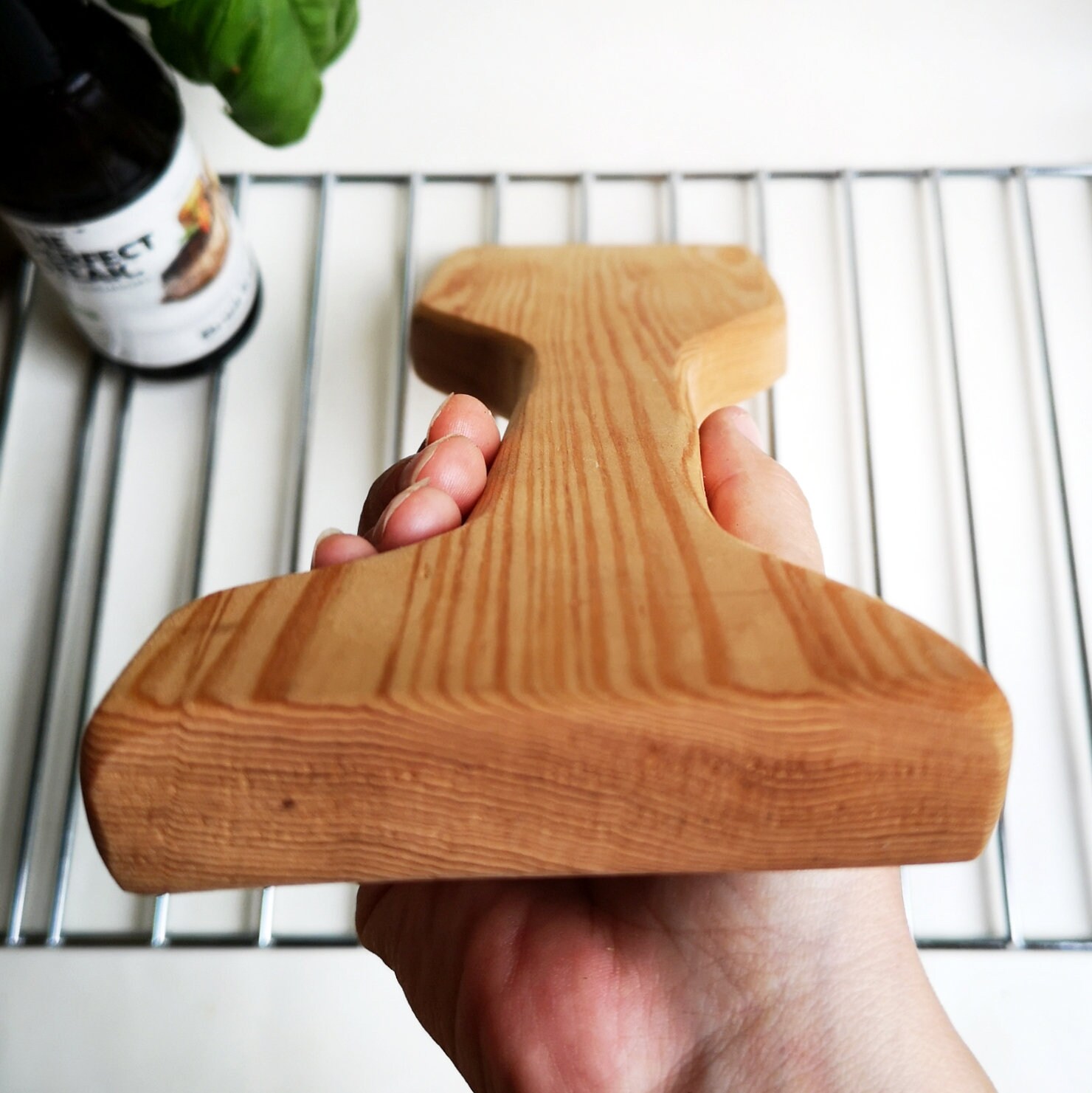 Wooden BBQ Scraper Cedar Scraper Grill Cleaner Gifts For Fathers