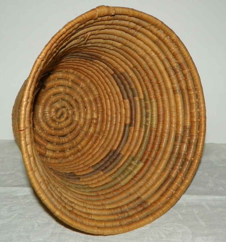 Woven Tribal Ethnic Round Tall Basket Natural Grasses Raffia Etsy