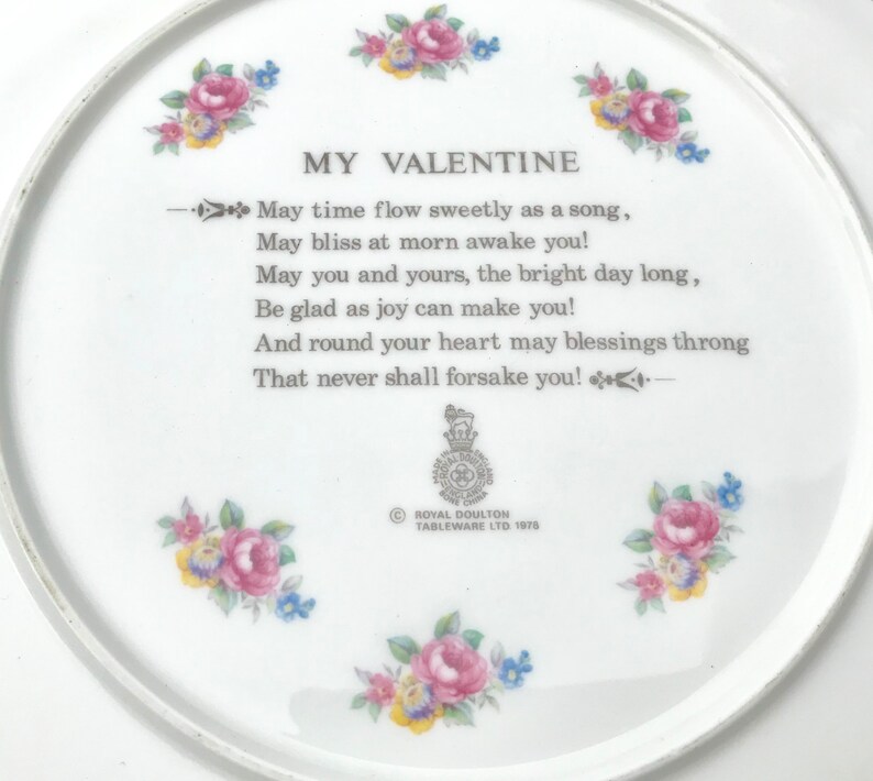 Pretty in Pink-Royal Doulton Valentines Day 1979 Plate