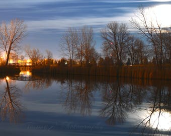 Independent Reflection (Super Moon)