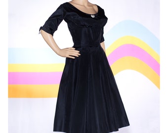 Vintage 1950s Black Suzy Perette Dress | Small