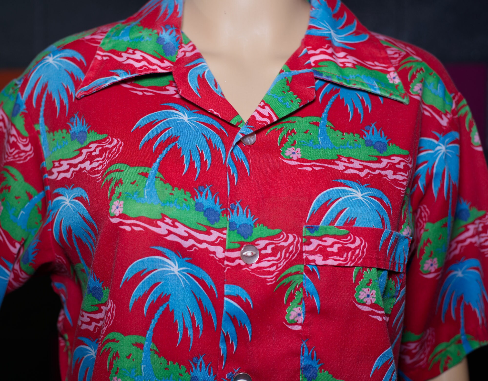 1960年代ヴィンテージ レッドアロハシャツ | M / L | 18 - Etsy 日本
