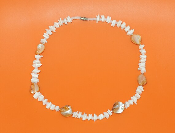 Vintage Puka Shell Necklace with Abalone - image 2