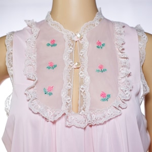 Vintage 60s/70s Pink Long Nightgown | Large | 8