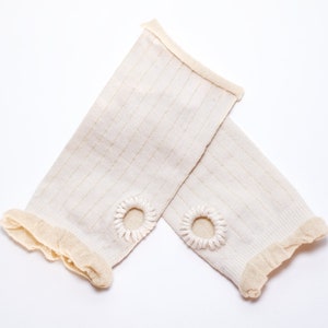 Cream and Brown Ruffled Fingerless Gloves image 4