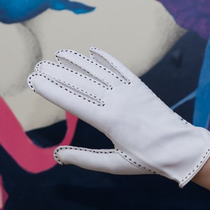 Vintage 1960s White with Black Stitching Gloves