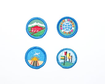 Vintage 1980s Girls Scout Round Badges Patches