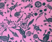 Kordbolbok (Frogs) Design by Gabriella Maralngurra on linen cotton