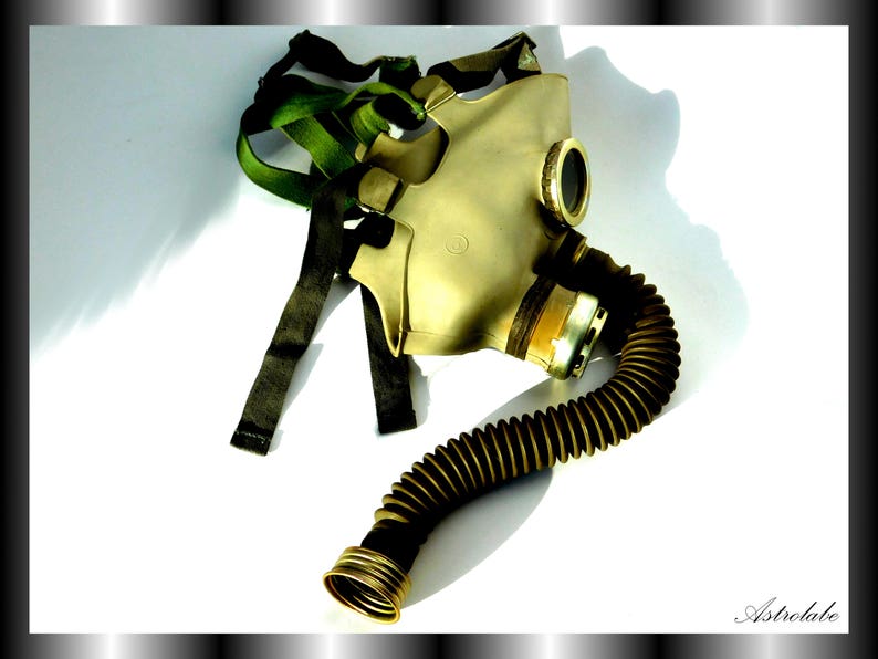 Masquerade Soviet gas mask Vintage BDSM Gas mask Steampunk mask Rare Halloween mask rubber gas mask made in the USSR BDSM mask