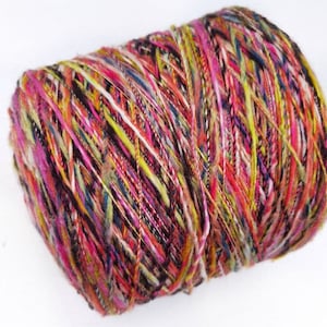 Woolen Multicolor art Roving yarn per 100g / 3,5oz, weaving yarn, crochet yarn, hand knitting yarn