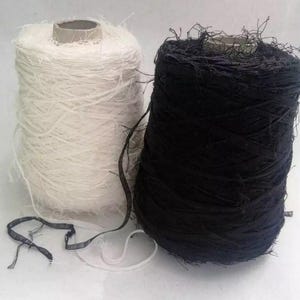 Chunky Ribbon Cotton Italy Yarn, Black Off White yarn  220m per 100g / 3,5oz, Crochet yarn, Hand knitting yarn, Italian summer yarn on cone