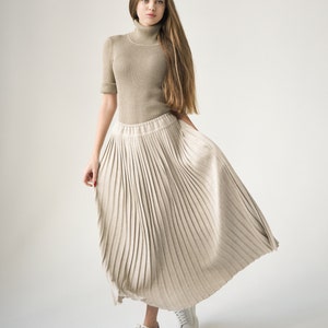 Light Beige Knitted Pleat Merino Wool Skirt, Women&#39;s Woolen Pleated Midi Skirt, Autumn Winter Women Midi Pleated Skirt