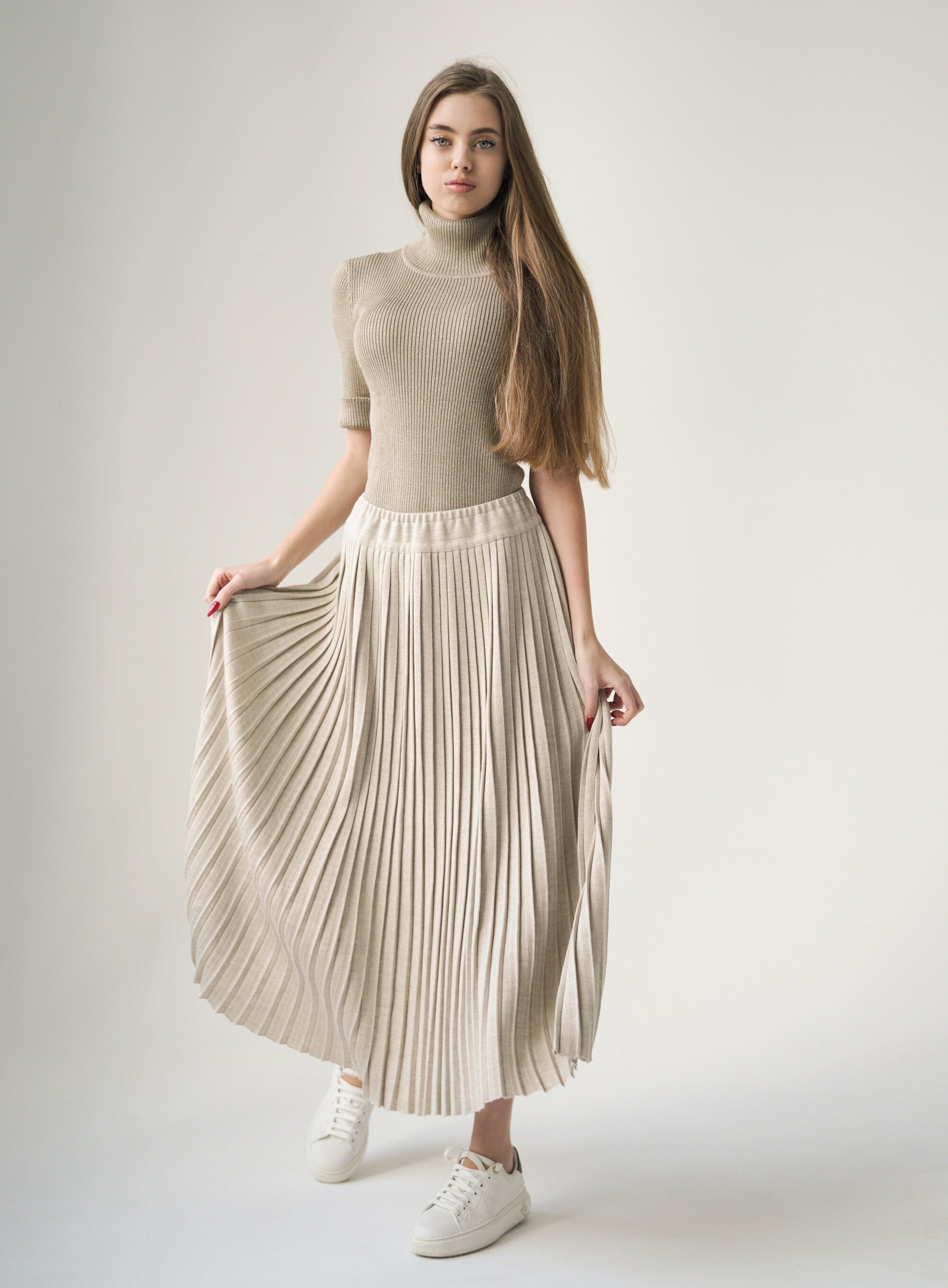 【Anyone more】Kenya Wool Winter Pleated Midi Skirt Knee Length Circle Wool Skirt for Women, Pleated Winter