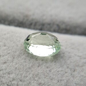 2.65 Ct Natural Untreated Vanadium Chrysoberyl GRS Certified GRS brilliancy-type vibrant image 3