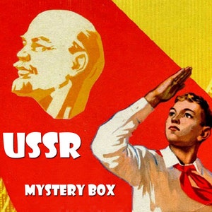 Scatola misteriosa sovietica, cartoline di propaganda dell'URSS, spille, giocattoli, articoli vintage realizzati in URSS, scatola nostalgica comunista dell'era sovietica