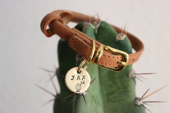 Kleiner handgestempelter Haustier-ID-Anhnger | Katzenmarke | Ktzchen Marke  | Brisuren Anhnger | Kleine Hundemarke | Kaktus Anhnger | Kaktus Anhnger  - Etsy.de