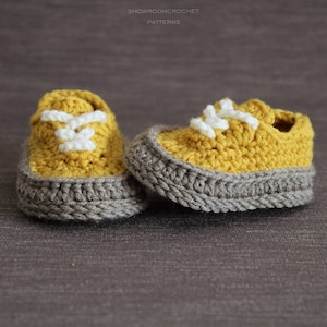 Crochet PATTERN baby Classis sneakers image 1