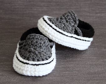 Crochet PATTERN. Baby sneakers. Instant Download.