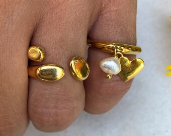 Gold Heart Ring, Love Ring, Solid Ring, Chunky Ring, Statement Ring, Adjustable Ring, Gift for Her, Made in Greece.