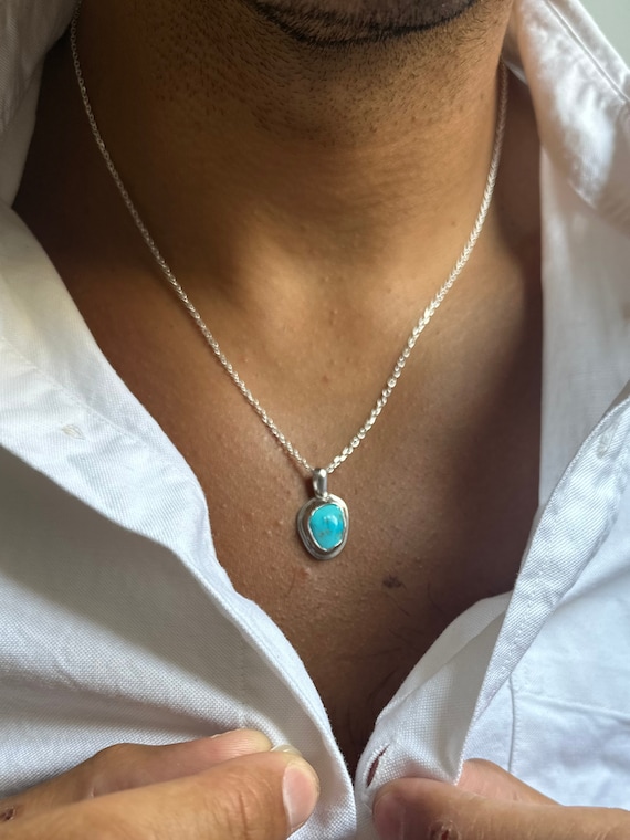 Men's necklace with turquoise stone pendant