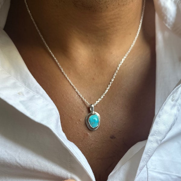 Véritable collier en pierre turquoise hommes, pendentif turquoise hommes, collier de chaîne en argent, pendentif pour hommes, fabriqué à partir d’argent sterling 925.