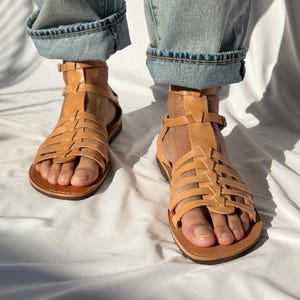 Sandalias gladiadoras para hombre, sandalias para hombre, sandalias marrones para hombre, zapatos griegos de verano, regalo para él. imagen 3