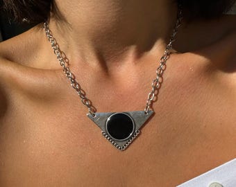 Zilveren ketting, boho-ketting, driehoekige hanger, zwart geëmailleerde stenen ketting, boho-sieraden