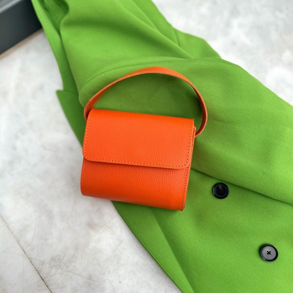 Minimal Tote Bag, Small Purse Women, Top Handle Bag, Handbag, Gift for Her, Made from Full Grain Leather in Orange Color - Petite Aux Yeux