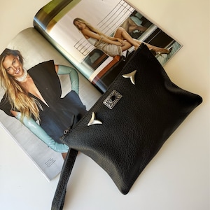 Cartera de mano de cuero negro, cartera de mano para uso diario, cartera de mano de cuero negro, bolso de noche, regalo para ella, hecha de cuero de grano completo - Tiny Boho