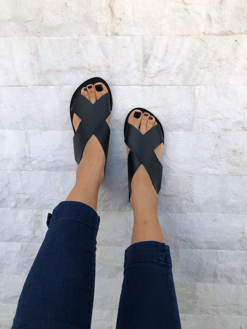 Sandalias hechas a mano, sandalias de cuero negro, sandalias con tira trasera, sandalias con tiras cruzadas, zapatos de verano. Negro