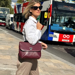 Bolso de hombro de piel burdeos, bolso tote, monedero de piel para mujer, bolso de mano de piel, bolso de diario, bolso hecho a mano, regalo para ella - En Burdeos