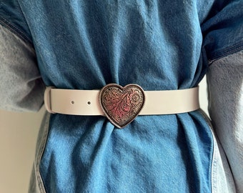 Vintage Vicenza Belt Large Heart Buckle Genuine Italian Calfskin Leather SZ 30 Vintage Vicenza White Genuine Calfskin White Leather Heart  main image 2