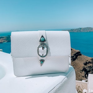 Bolsa de ombro de couro feita à mão, bolsa crossbody Boho, bolsa feminina, bolsa de couro branco, feita de couro de flor integral na Grécia.
