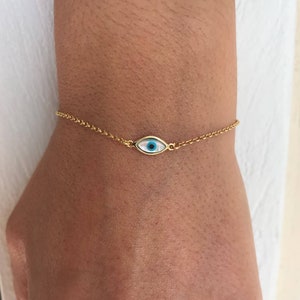 Tiny Evil Eye Bracelet, Minimal Bracelet, Evil Eye Bracelet, Evil Eye Charm, Protection Bracelet, Made from Sterling SIlver 925.