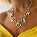 see more listings in the Collares de mujer section