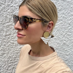 Ohrclips, Dreieck Boho Ohrringe, ethnische Ohrringe, geometrische Ohrringe, moderne Ohrringe, Geschenk für sie, hergestellt in Griechenland