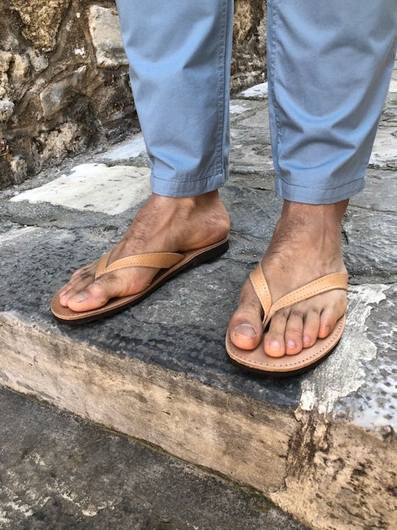 Men's Leather Comfort Thong Flip Flops Summer Beach Sandals Anti-Slip Slippers 
