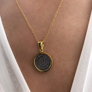 Goldmünze Halskette, Disc Halskette, Münzen Anhänger, Münzen Schmuck, Geschenk für Sie, Zierliche Halskette, Made aus Sterling Silber 925.