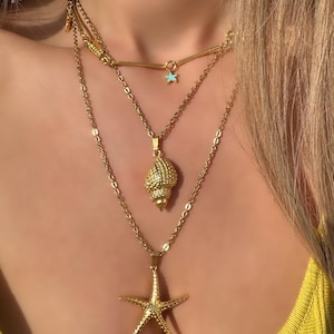 Layered Beach Necklace Set: Gold Starfish, Shell & Jellyfish Charms, Made in Greece.