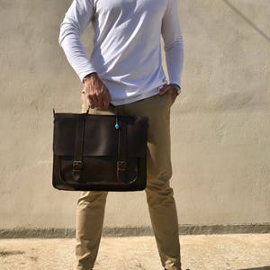 Sac messager en cuir fait main, porte-documents pour homme, sac pour ordinateur portable en cuir, sac en cuir marron, en cuir pleine fleur.